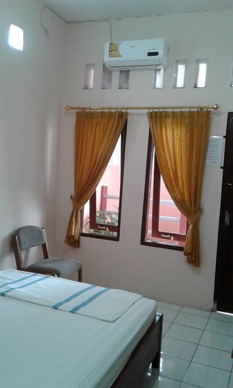 Canary Guesthouse Yogyakarta Dış mekan fotoğraf